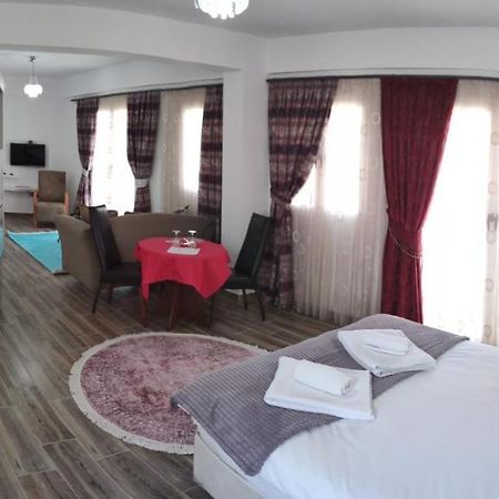 Malia Holiday Let فاماغوستا المظهر الخارجي الصورة